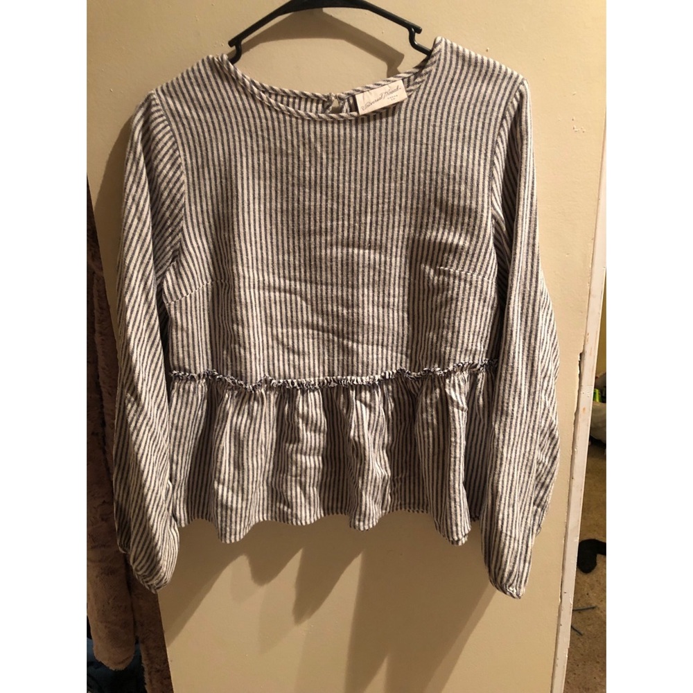 Ivory and navy stripe top